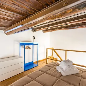 Apartment Carrozzieri Nest At Historical Center, Naples