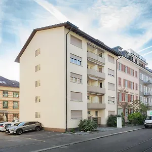 Visionapartments Freyastrasse - Contactless Check-in Apartment Zurich